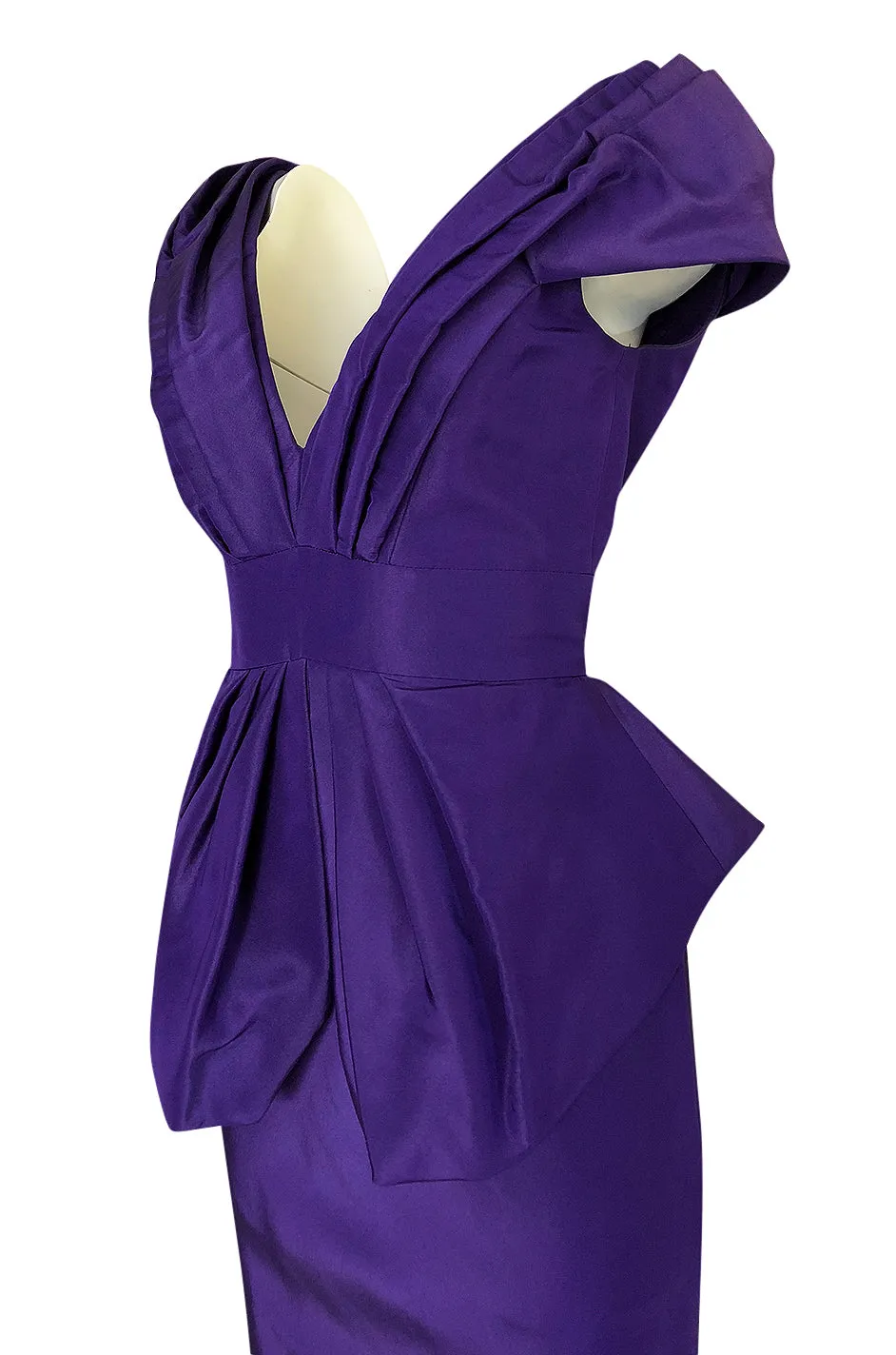 A/W 2013 Oscar De La Renta Runway Sculptural Purple Silk Dress