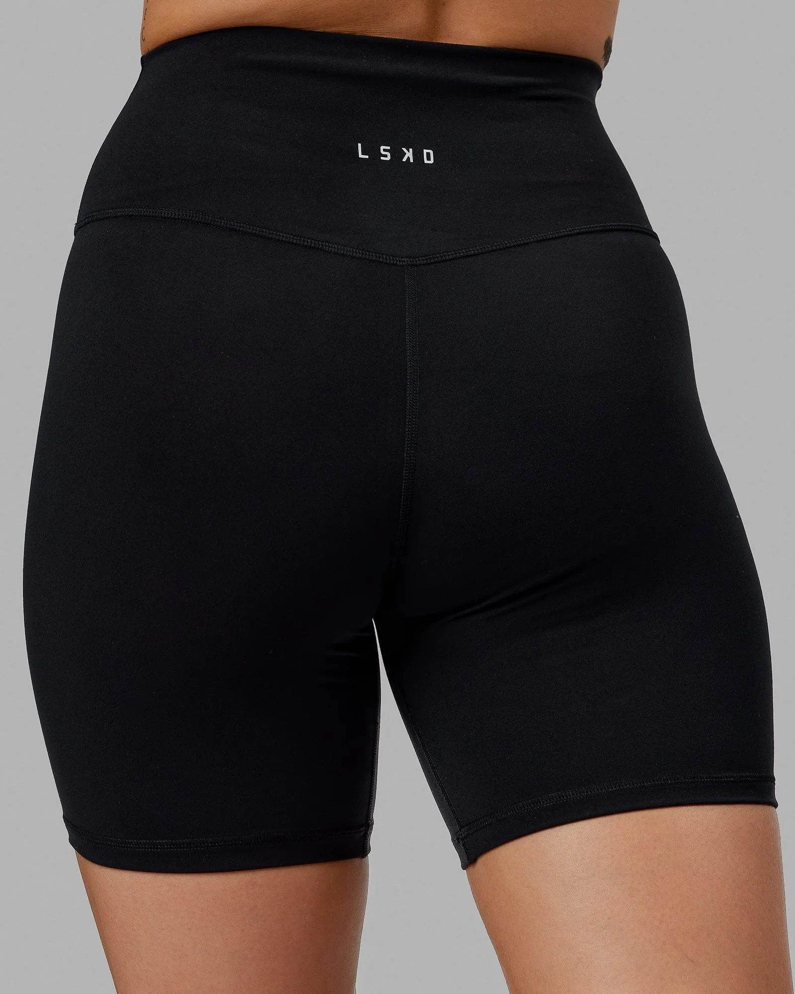 Base 2.0 Mid Short Tights - Black