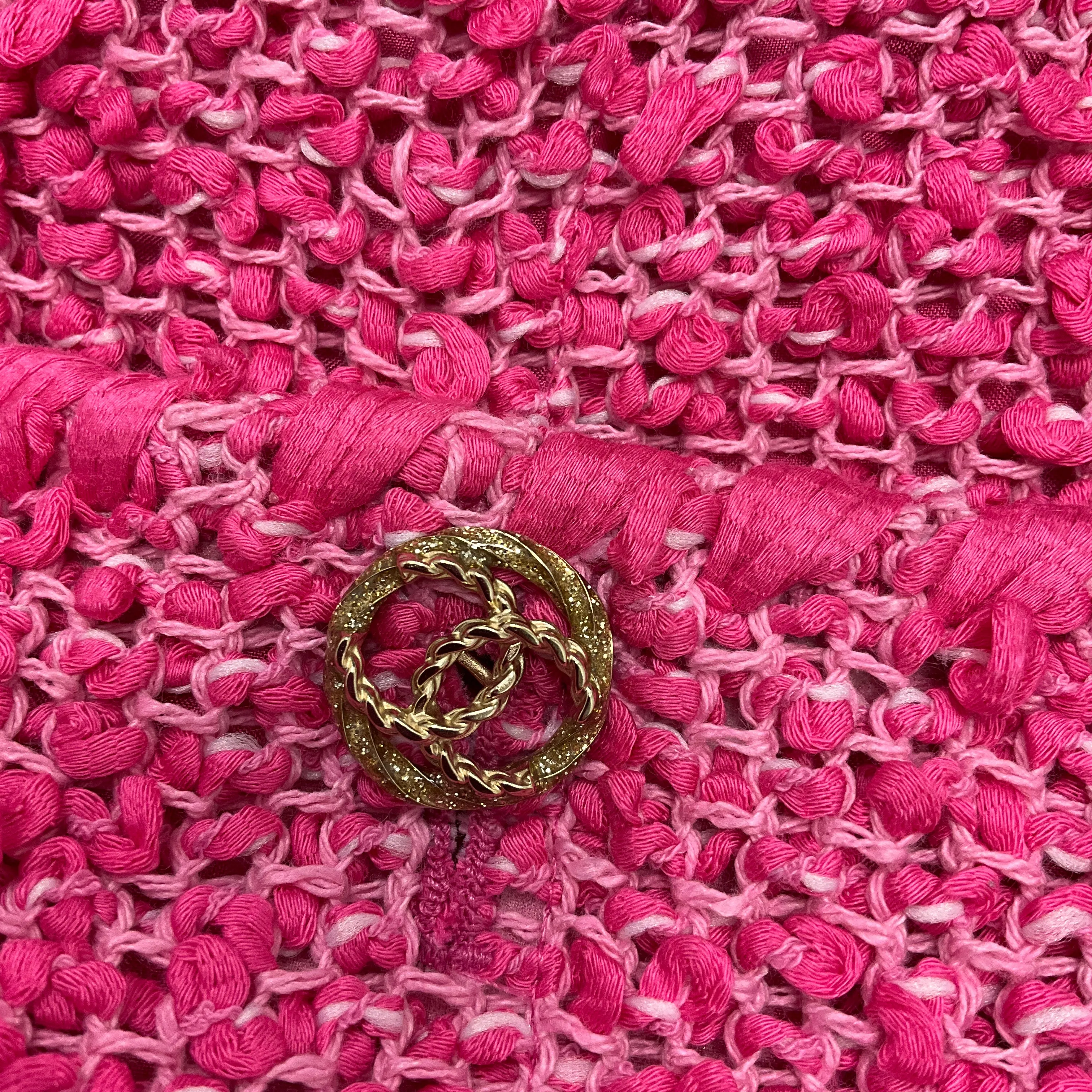 Chanel Fuchsia Pink / Gold 2021 CC Logo Buttoned Collarless Tweed Jacket