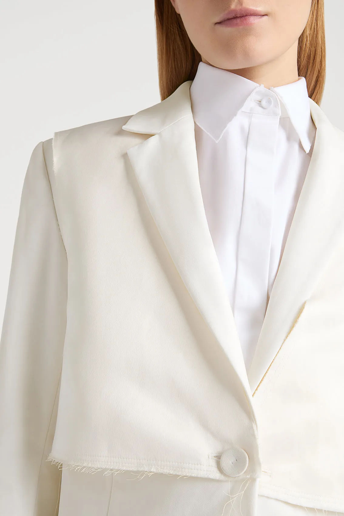 CHIC DUAL-TONE BLAZER