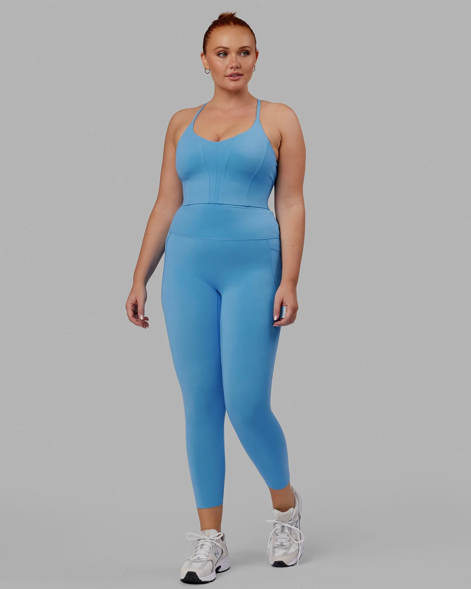 Elixir 7/8 Length Tight With Pockets - Azure Blue