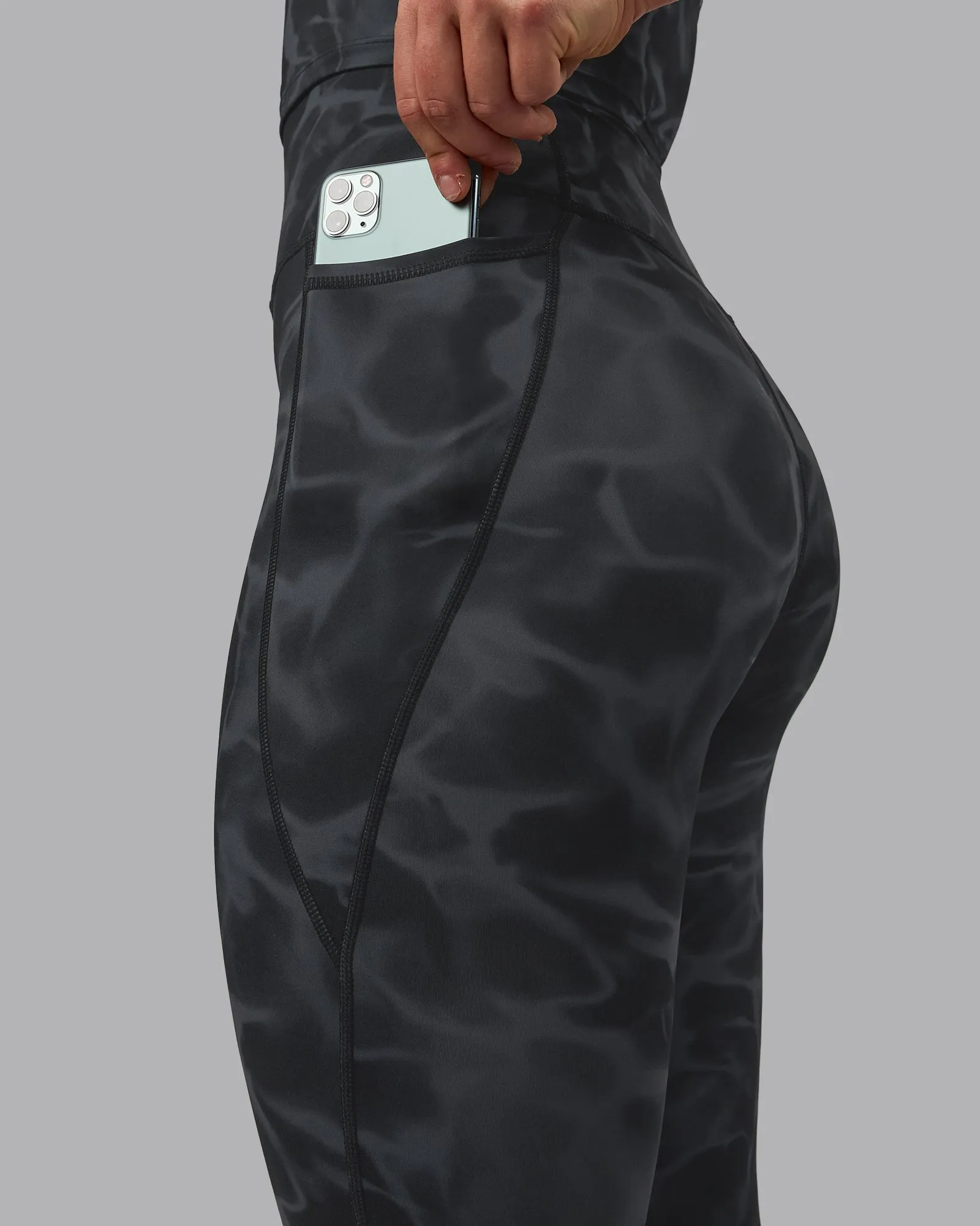 Elixir Full Length Tights With Pockets - Tranquil-Black