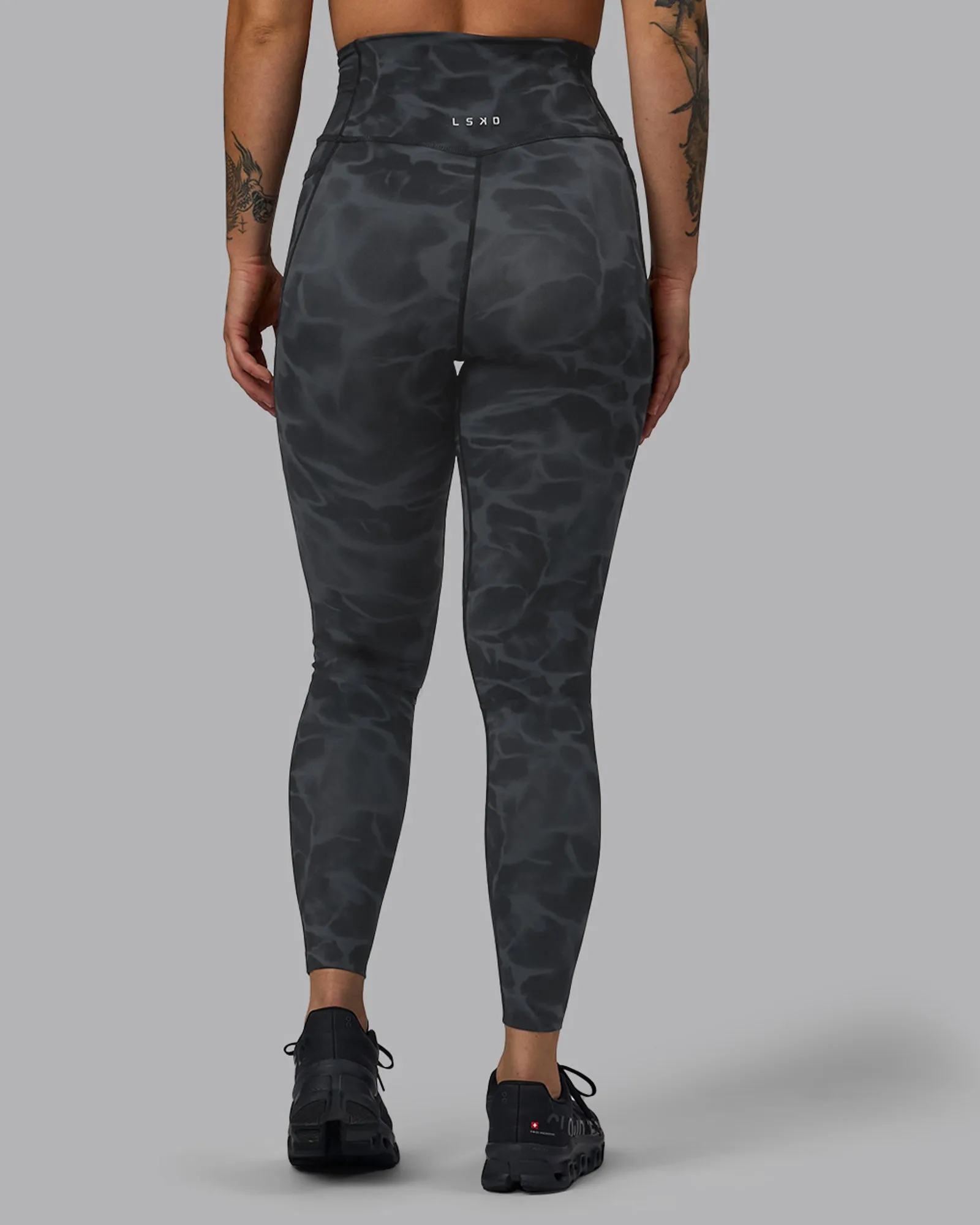 Elixir Full Length Tights With Pockets - Tranquil-Black