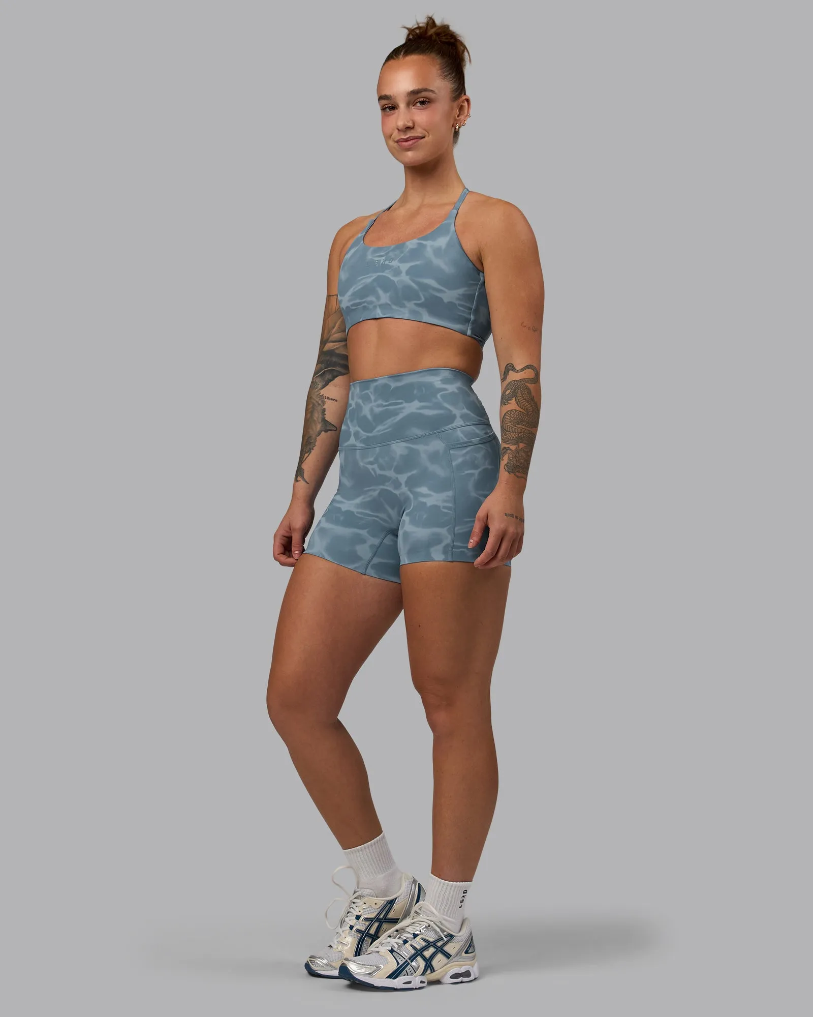 Elixir X-Short Tights With Pockets - Tranquil-Elemental Blue