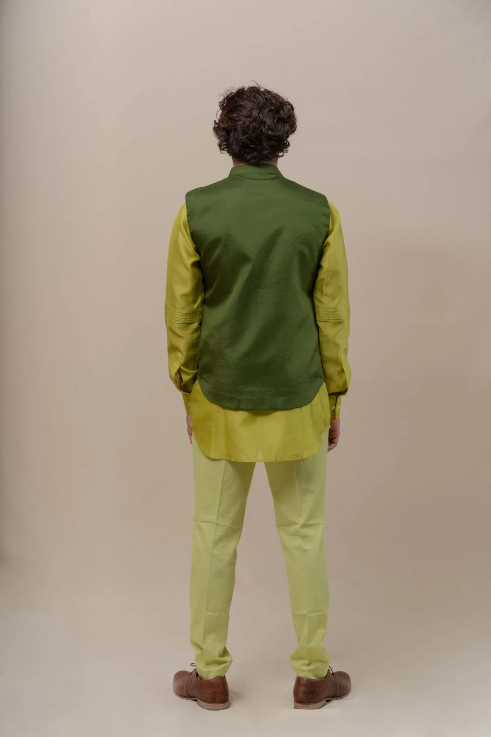 GREEN HANDQUILTED SILK HALF JACKET