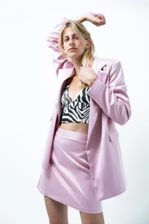 Im Glit : The Baby Pink Suit