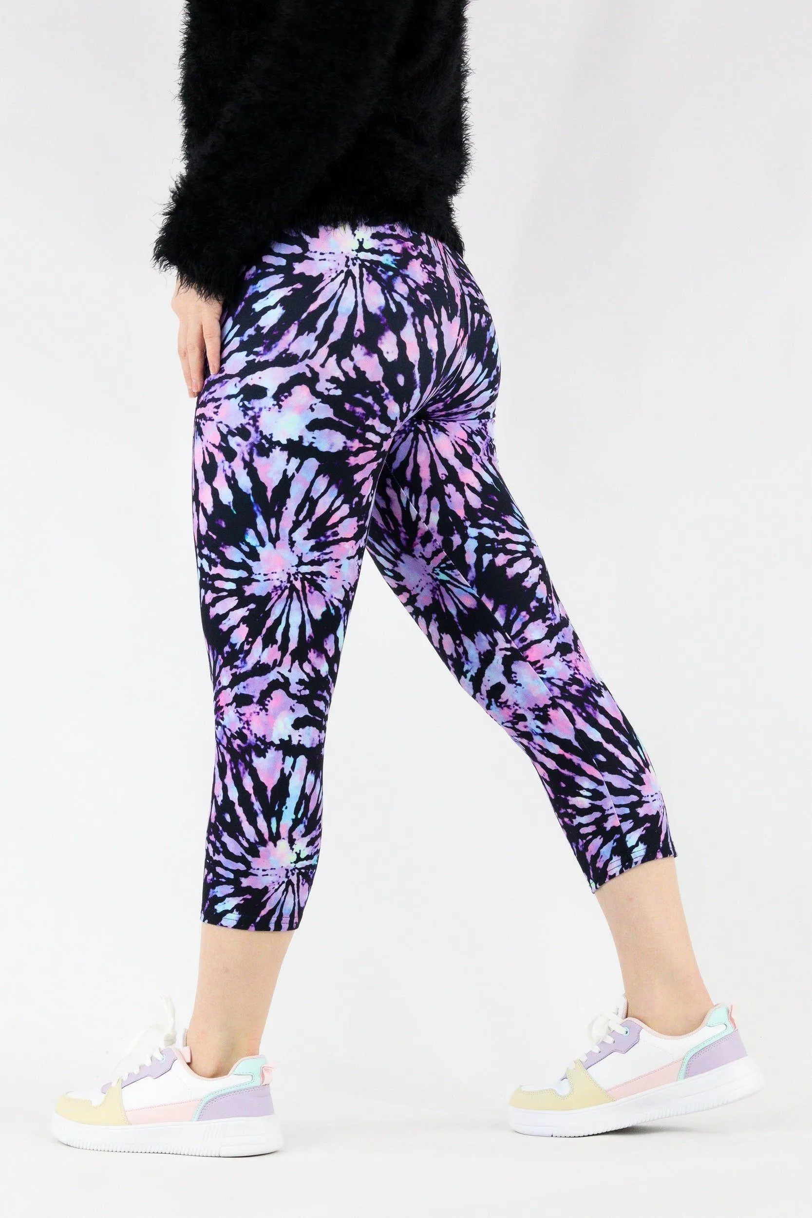 Iridescent Purple Tie Dye - Casual Capri Leggings