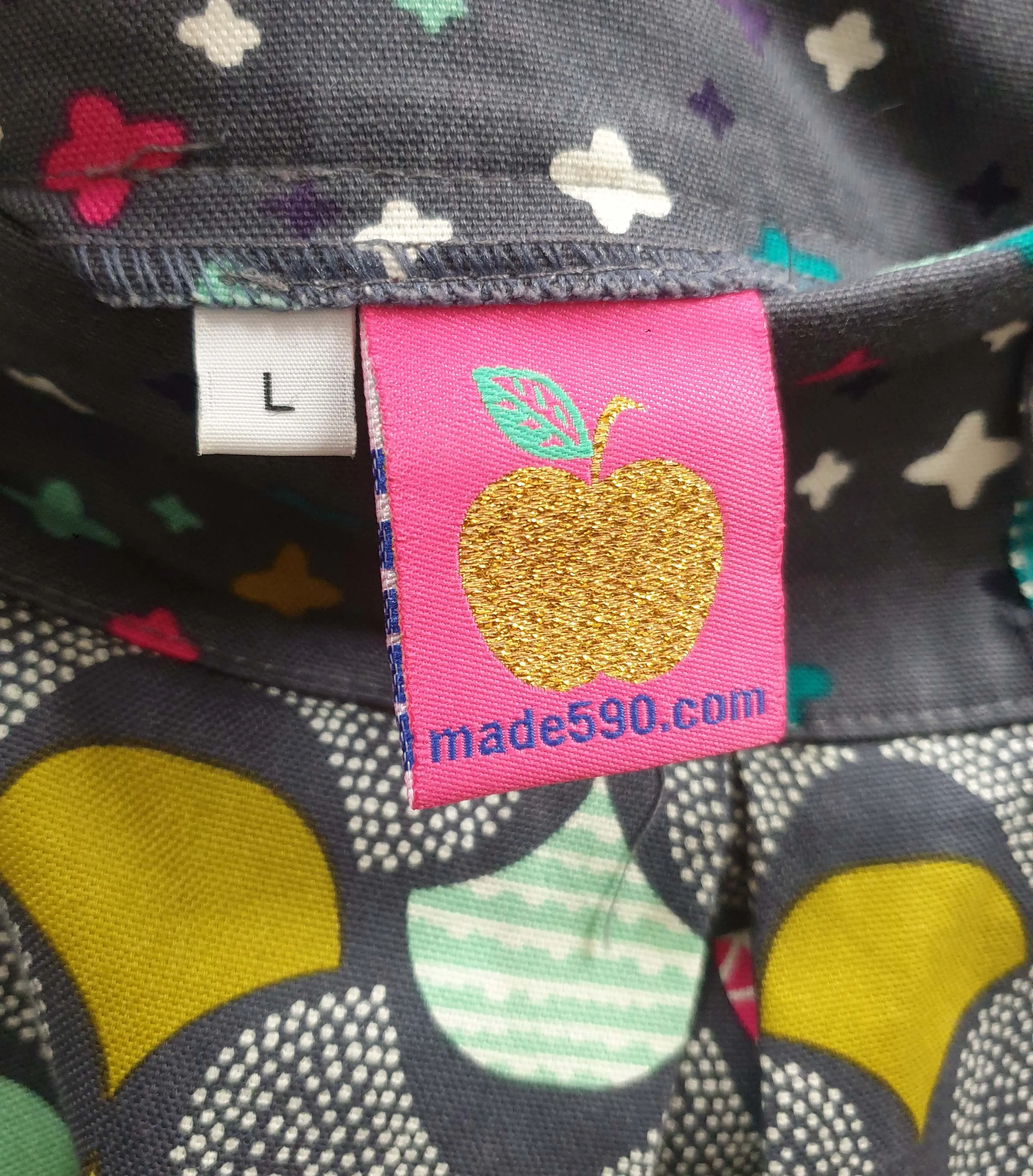 Made590 colourful print skirt size L, best fits 12-14
