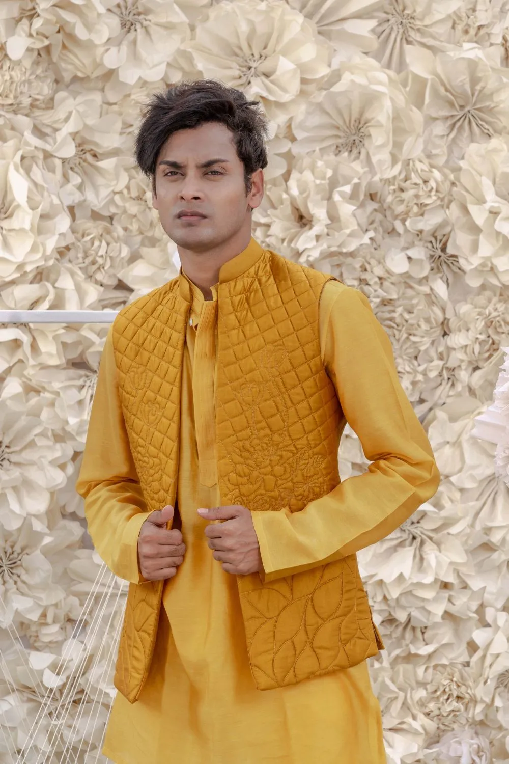 MARRIE GOLD HANDQUILTED SILK HALF JACKET