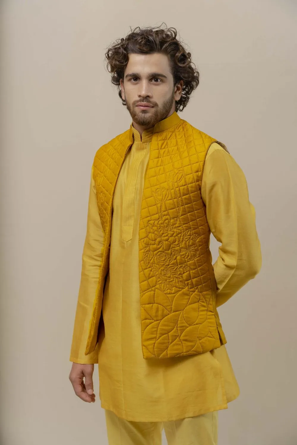 MARRIE GOLD HANDQUILTED SILK HALF JACKET