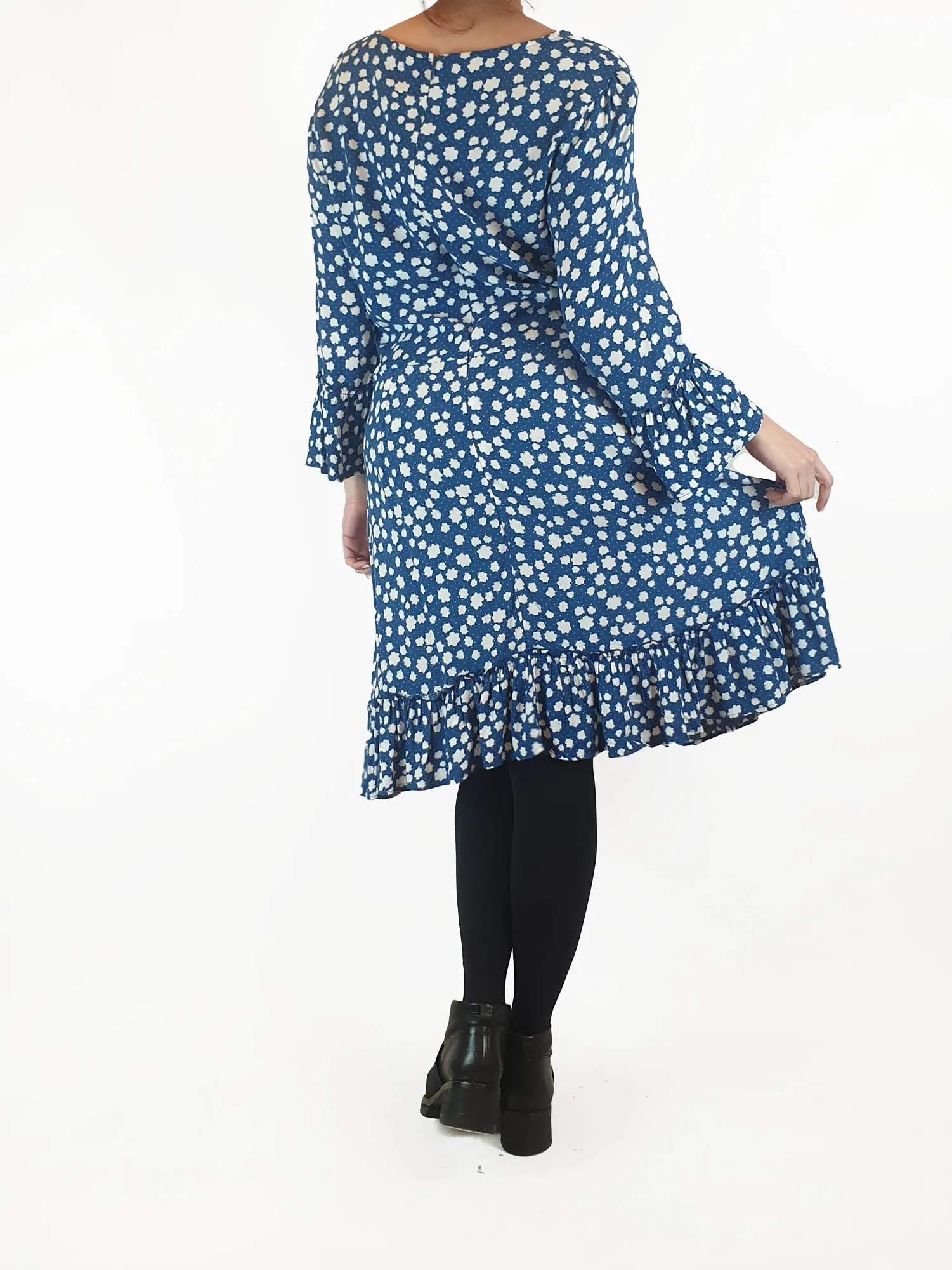 Mister Zimi blue and white long sleeve dress size 10