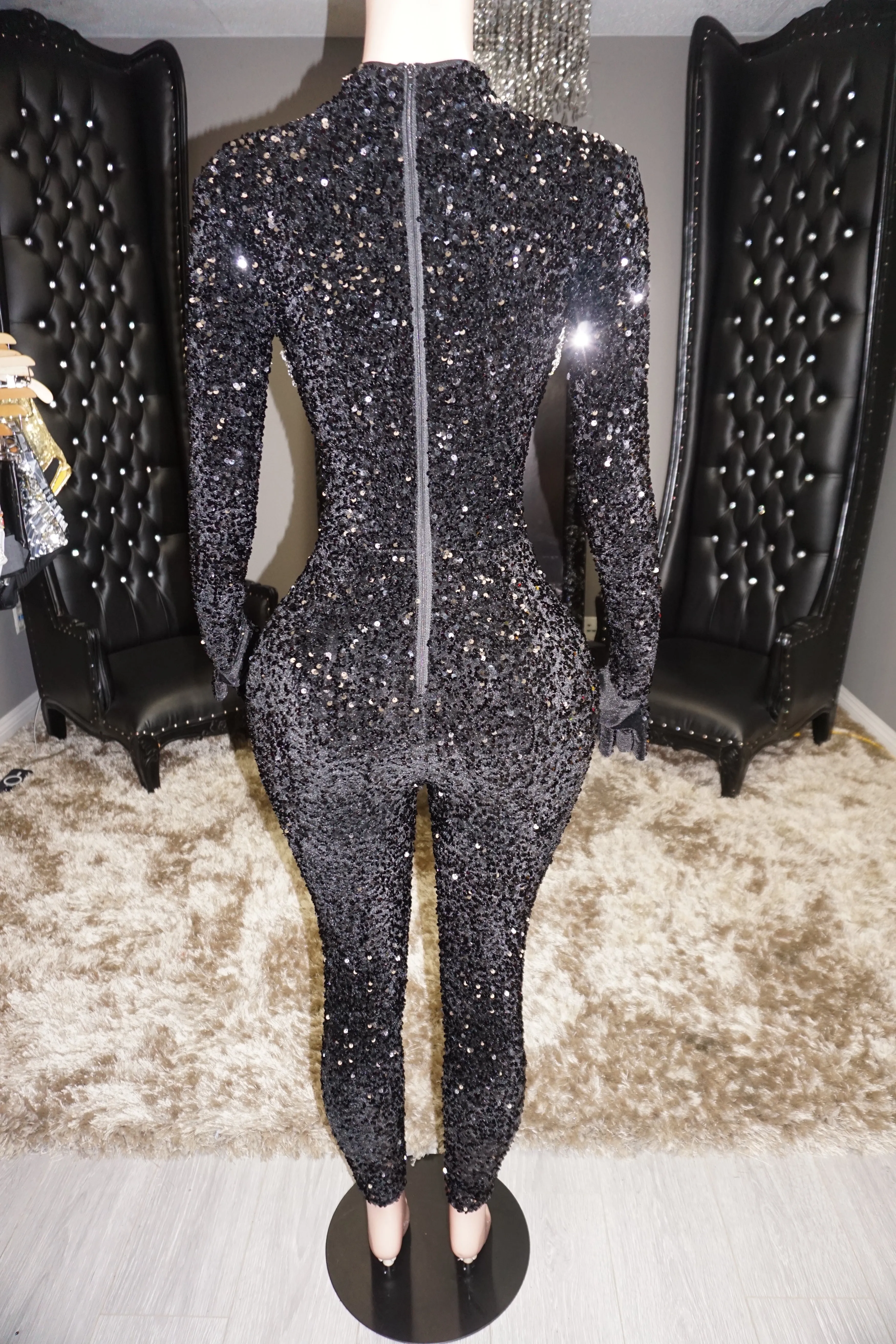 NYE (Black)