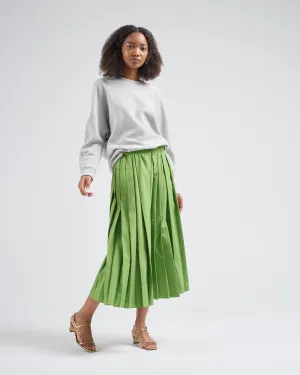 nylon pleated pull on skirt