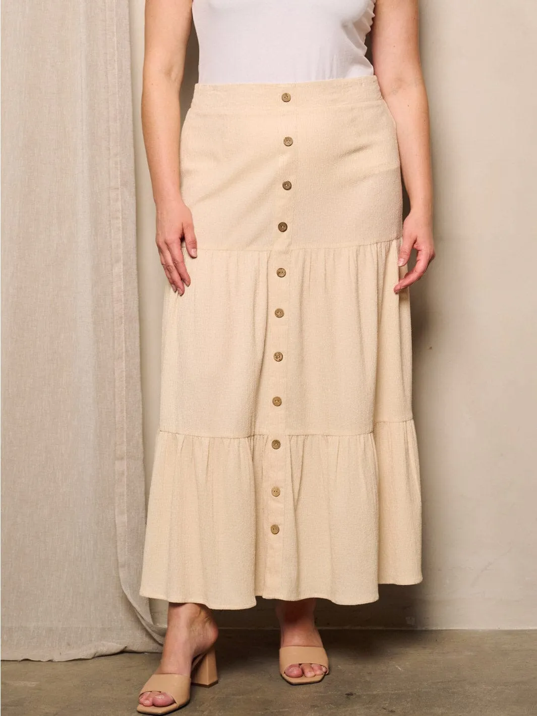 PLUS SIZE BUTTON DETAILED TIERED MAXI SKIRT