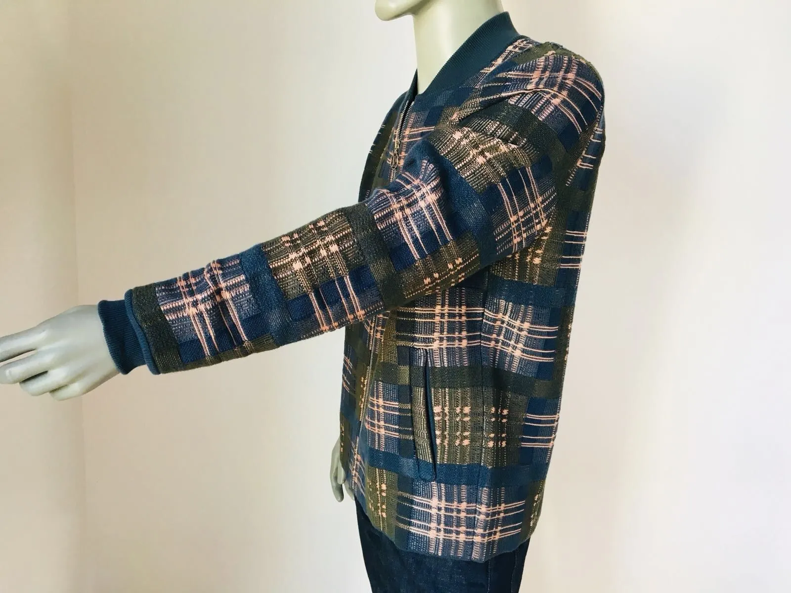Punk Check Bomber