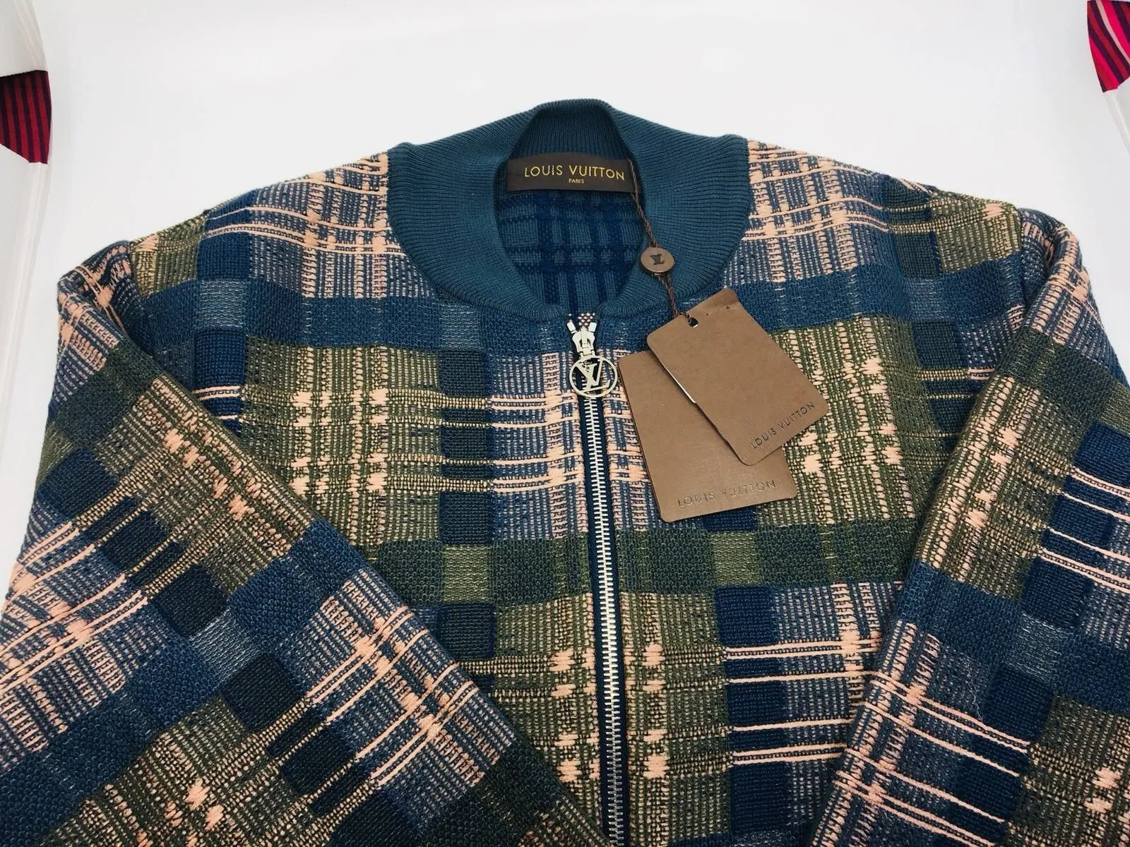 Punk Check Bomber