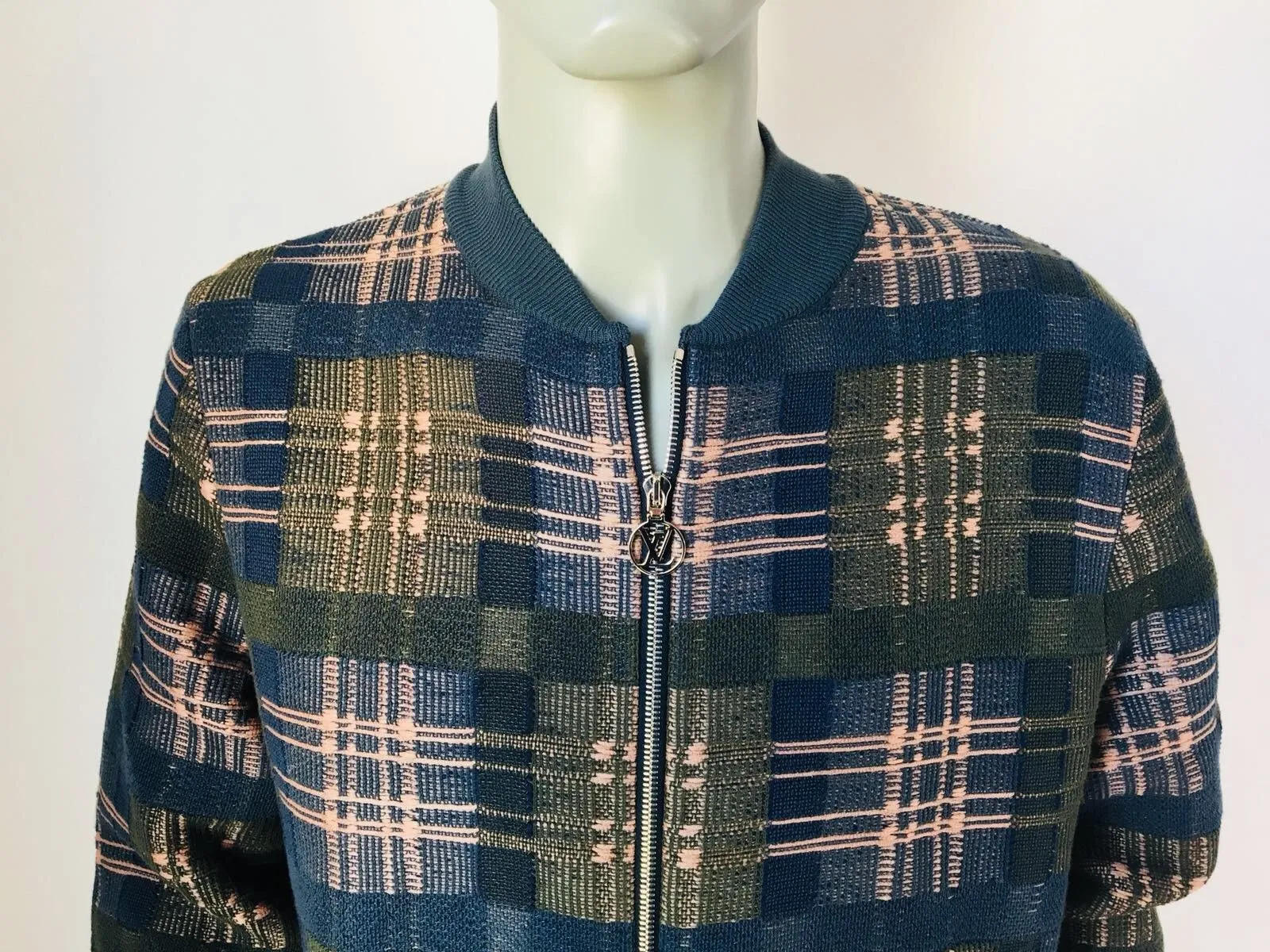 Punk Check Bomber