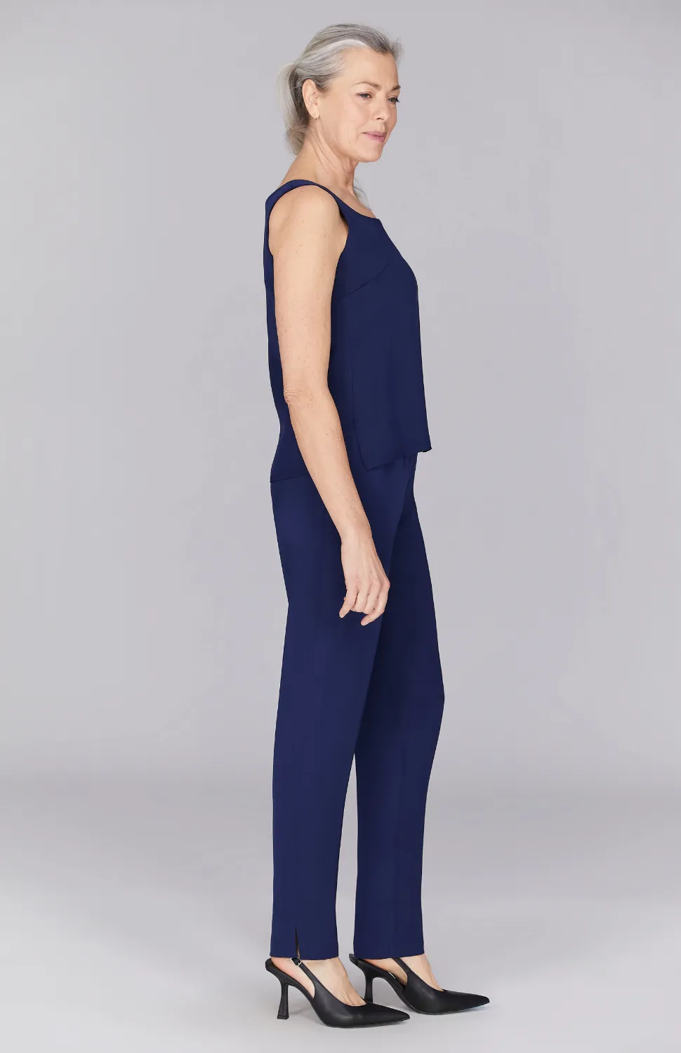 Silk Essential Scoop Neck Camisole