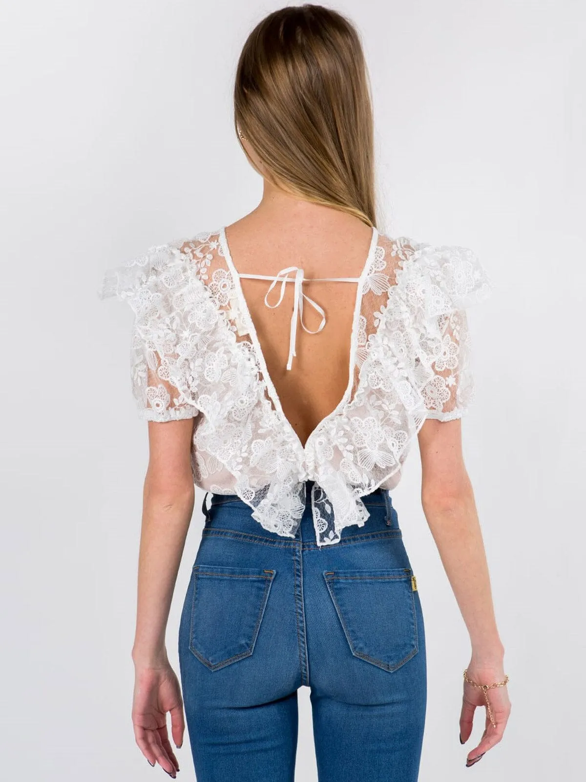 WOMENS SHORT SLEEVE RUFFLE V-NECK LACE BODYSUIT