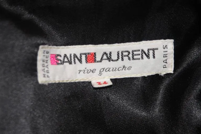 YVES SAINT LAURENT Black Cashmere Coat Size Large